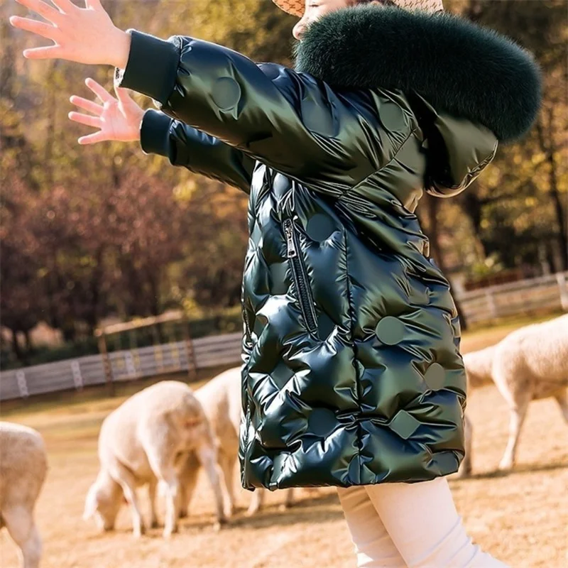 سترات بغطاء رأس لامعة للبنات ، معاطف أطفال سميكة ، ملابس خارجية أحادية اللون ، سترات أطفال عصرية ، معطف دافئ ، موضة جديدة ، شتاء