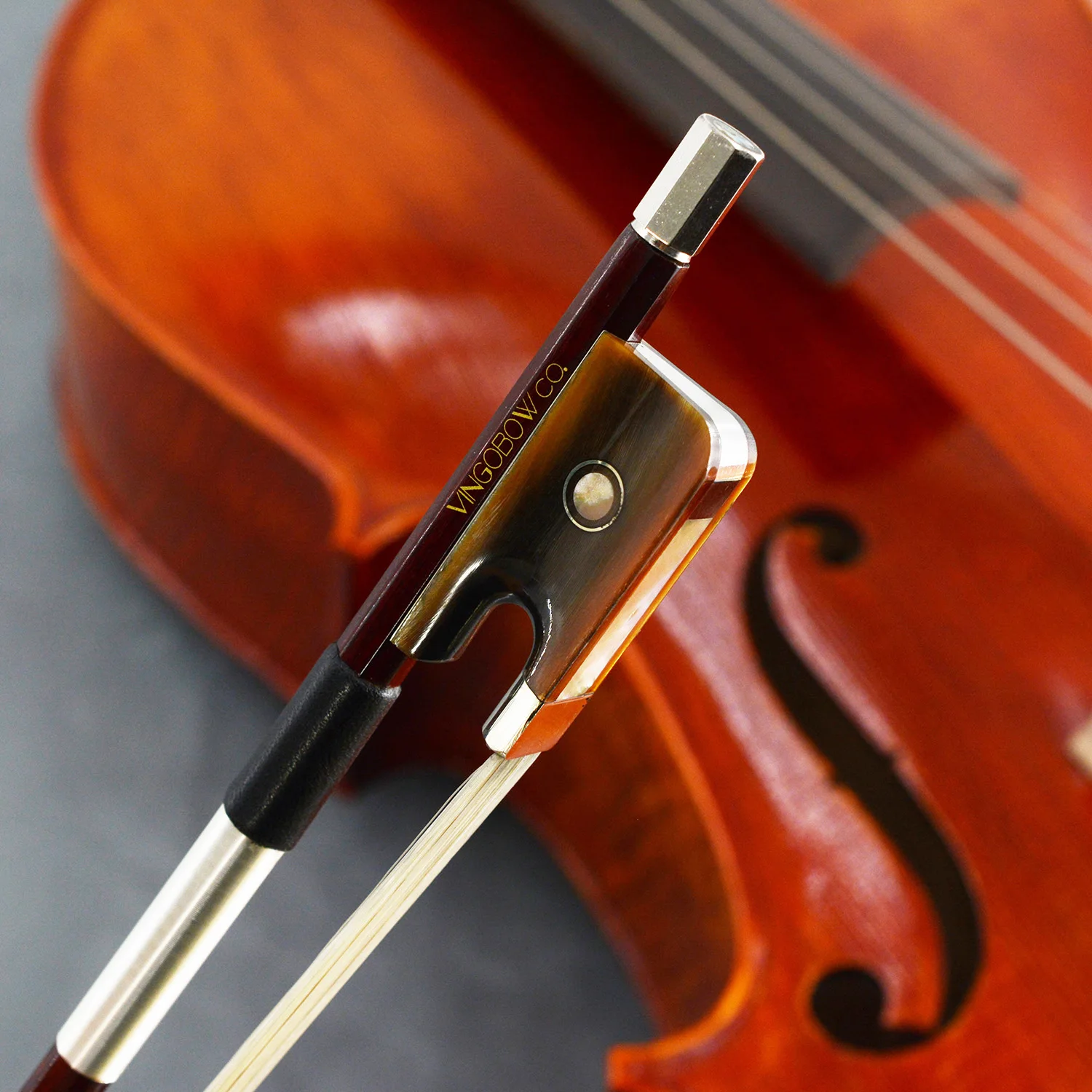 ●弓 Pernambuco Red Horn 4/4 ○弓 Pernambuco Red Horn 4/4