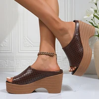 Sandales à talons compensés pour femmes, chaussures confortables à talon incliné, respirantes, maille creuse, vêtements d'extérieur, sandales à plateforme de plage, été 4