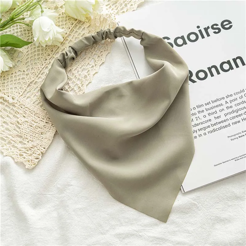 Printting Hair Scarf Scrunchies Vintage Triangle Bandanas Hairband Headband Without Clips Elastic Hair Bands Headwrap AccesoriesPrints Triangle Bandanas Bandanas Hairband Elastic Hair Bands Women Flower Bandage Headband Turban Bohemian Girls Hair Accessories baby accessories doll	 Baby Accessories