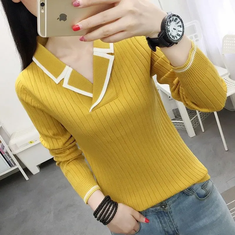 Autumn and winter style women's color-blocked long-sleeved knitted pullover, women's casual V-neck slim-fitting versatile knitte