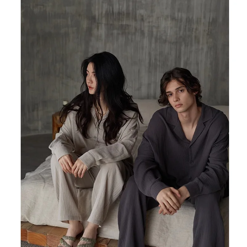 남성과 여성을 위한 고급 잠옷 세트 홈 의류 잠옷 긴 소매 긴 바지 코튼 폴리에스테르 커플 매칭 복장