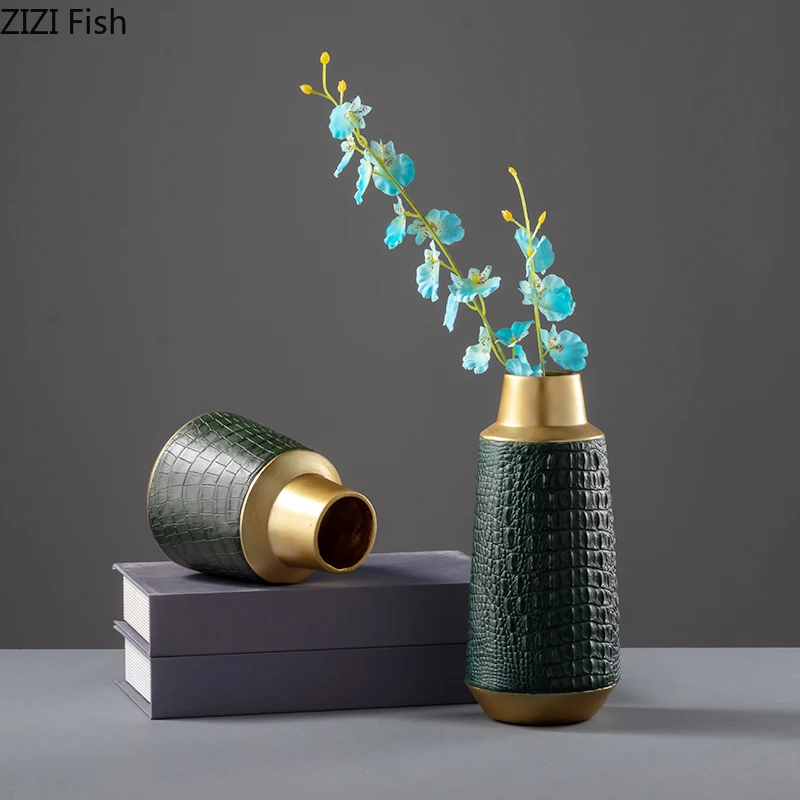 

Luxury Crocodile Pattern Vase Dried Flower Flower Arrangement Living Room Desktop Resin Vase Decoration Modern Home Decoration