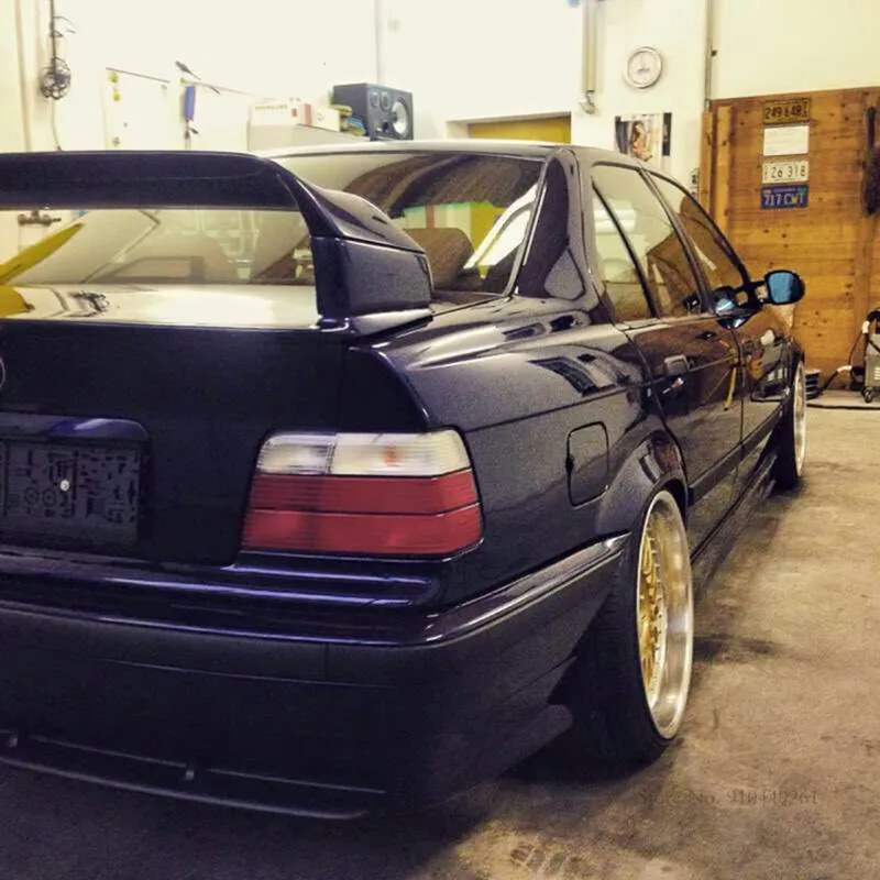Car Rear Wing Spoiler For 1990-2000 BMW E36 Car Rear Trunk Lid Lip Body Kit Spoiler Wings M3 GT Sedan Black Carbon