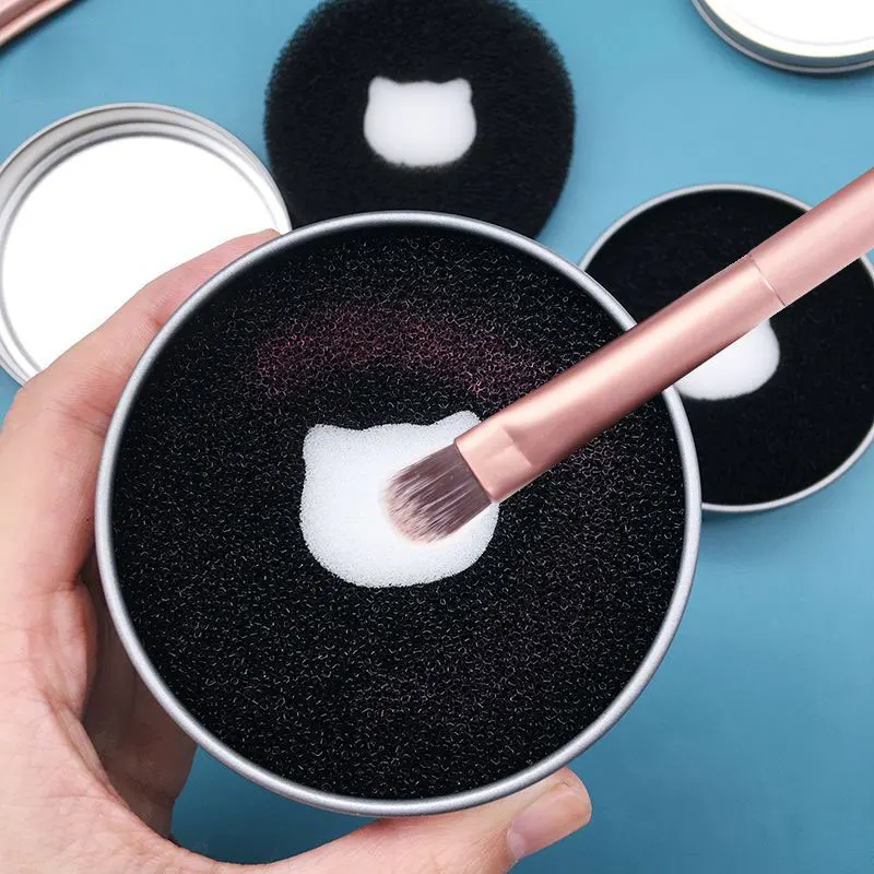 Makeup Brush Cleaner Sponge - Dry Wash Box with Activated Carbon for Eyeshadow and Powder Removal