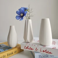 White Ceramic Vases Nordic Decorative Vasen Ornaments Home Living Room Decor Flower Arrangements Sketching Props Desktop Decor 5