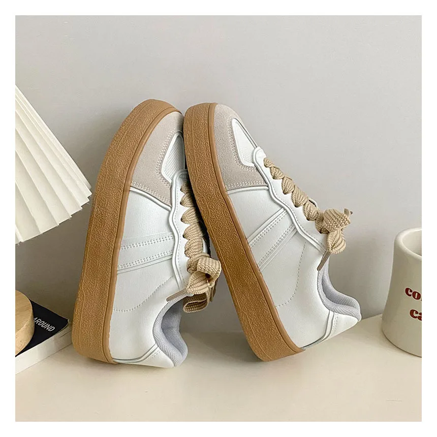 Women Shoes Thick Soled Cotton Board Shoes Autumn/Winter Vintage Plush Casual Sports Shoes Lace Up Warm Women Shoes 24-112