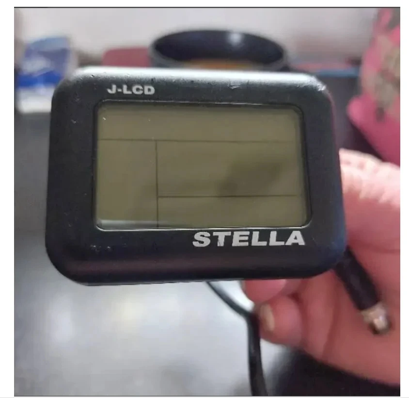 

Link to resend order, resend order number:3033139497430158 , resend one Stella J-LCD monitor