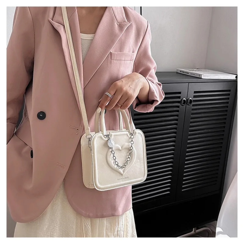 Minority Design Shoulder Bag Women New Popular Small Square Bag Joker Lady Crossbody Korean Casual Biscuit Shoulder Bag