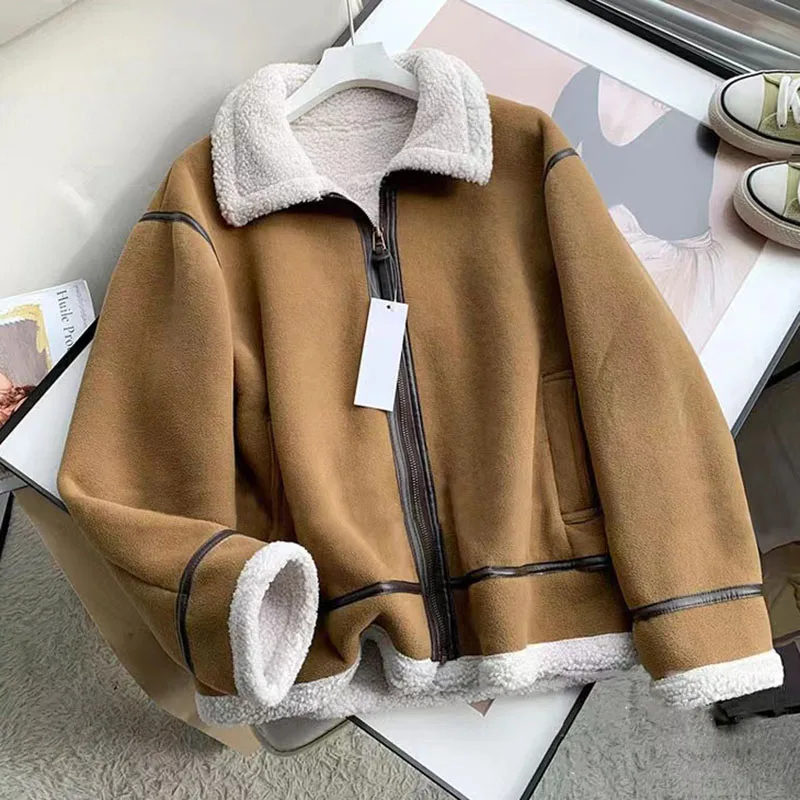 

Korean Version Warm Motorcycle Jacket Women's Lapel Zipper Pocket Panel Lamb Hair Thickened Coat Winter New Female