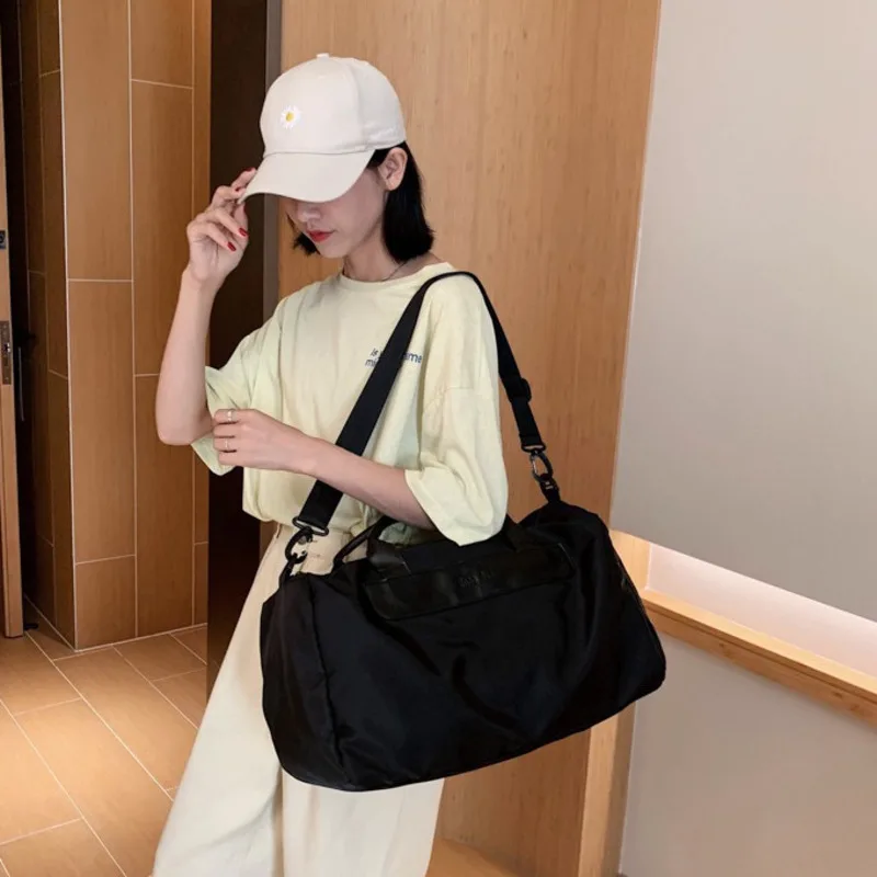 Large Capacity Portable Handbag 2024 New Leisure Fitness Sports Travel Bag Fashion Storage Fitness Multicolour High Quality