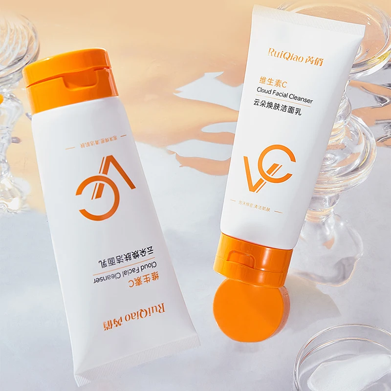 Vitamin C Facial Cleanser Deep Cleansing and Moisturizing Blackhead Removing Skin Care Foam 4