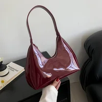 Sac à bandoulière en cuir verni pour femmes, marque de luxe, fourre-tout de bonne qualité, sac à aisselles étanche, couleur unie, sac à main pour femmes 1