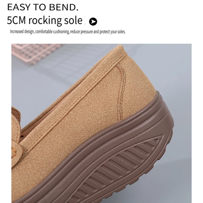 حذاء لوفر أسود مع نعل عالي مريح