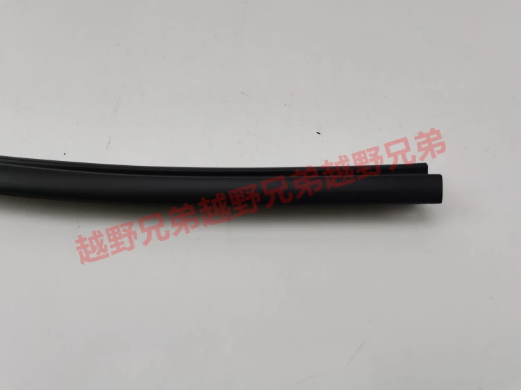 For Toyota 2008-20 Tundra Sequoia Windshield Weather Strip Windshield Waterproof Rubber Strip