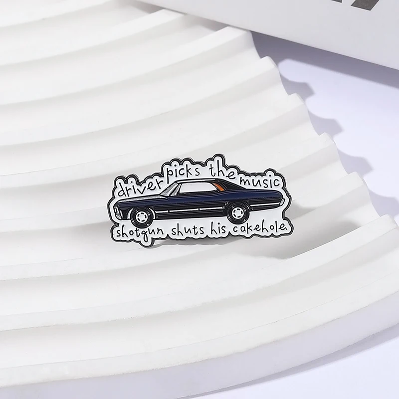 Driver Picks The Music Emaille Pins Custom Shotgun Shuts His Cakehole Broschen Anstecknadeln Kleidung Lustiger Schmuck Geschenk für Freund – Detail 7