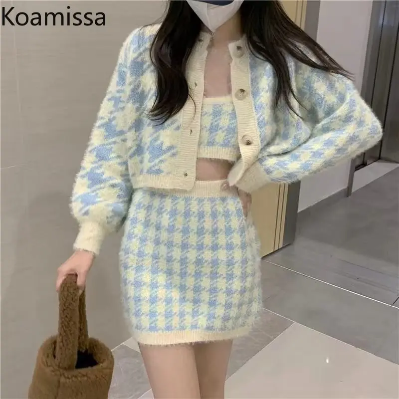 Рисунок 2 - Женский офисный комплект из трех предметов Koamissa