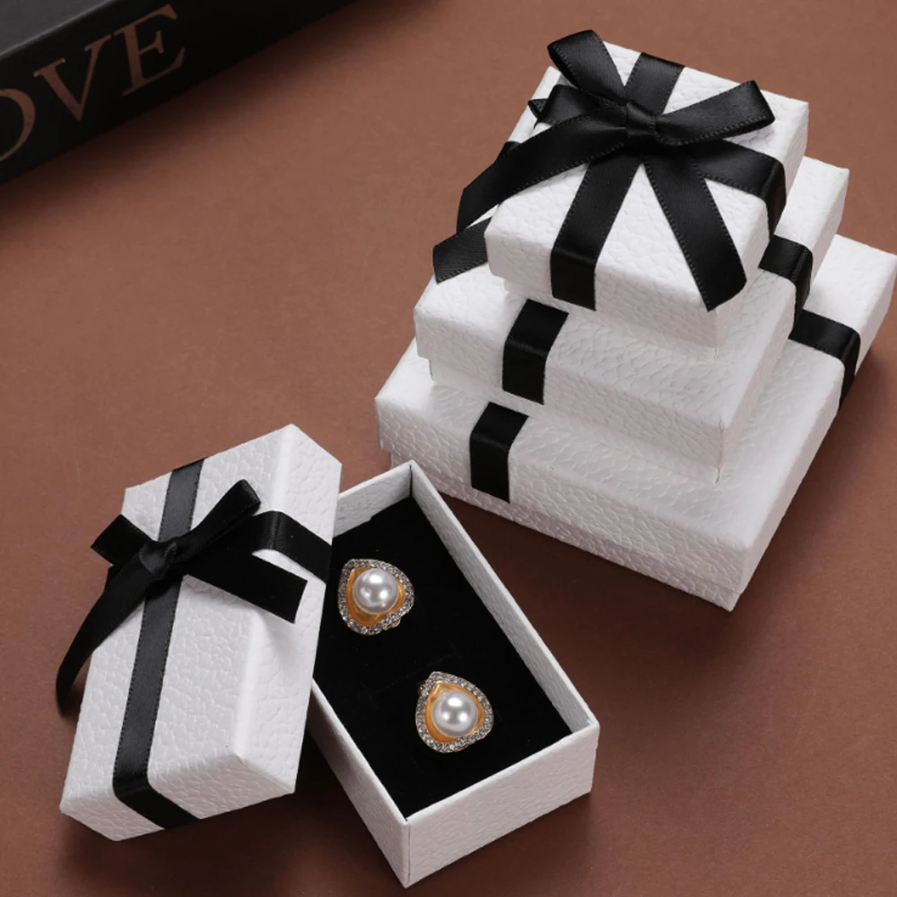 24Pcs White Paper Jewelry Cardboard Box With Blcak Bowknot Rings Earring Bracelets Necklaces Packaging Organizer Wedding Display