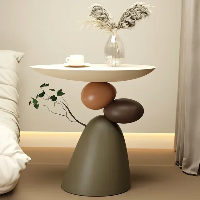 Table basse d'angle, table d'appoint ronde minimaliste moderne avec un design d'équilibre unique, table d'appoint en résine peu encombrante pour le salon 1