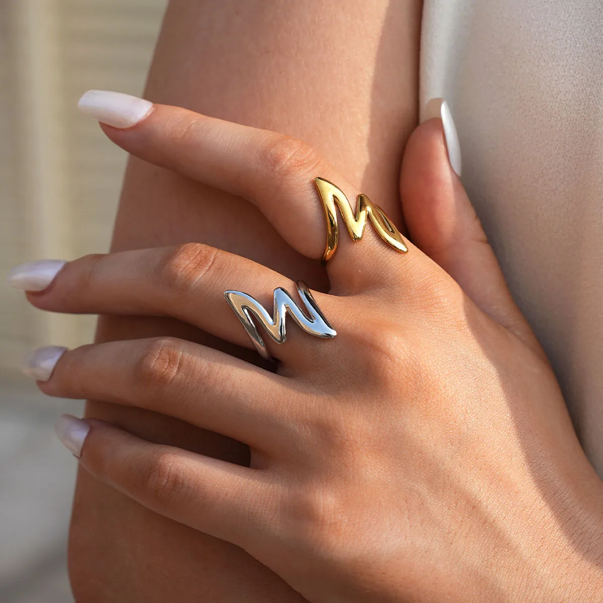 Offener Ring aus 18 Karat vergoldetem Edelstahl, asymmetrisch, unregelmäßige Linien, täglicher Damen-Metallstruktur, trendiger Charm-Schmuck, Bijoux