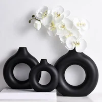Hot Sale Donut Shape Flower Vase Oval Wedding Decoration Home Living Room  1Pcs Plastic Flower Vase White Flat Minimalist 1