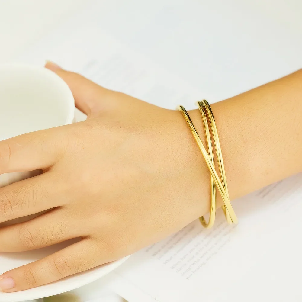 High Quality Cross Bracelet Stainless Steel Waterproof Bangle Jewelry for Women Girls Friends Party Gifts 4