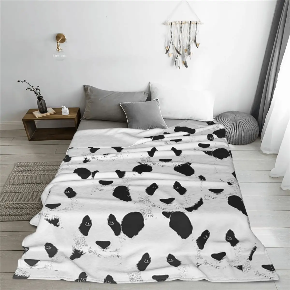 ���ΰ� ���� �Ϳ��� �Ҵ� ��� �ö��� ���� �޴�� ���� ����Ʈ ���� ��� ħ�� �߿� Bedspreads