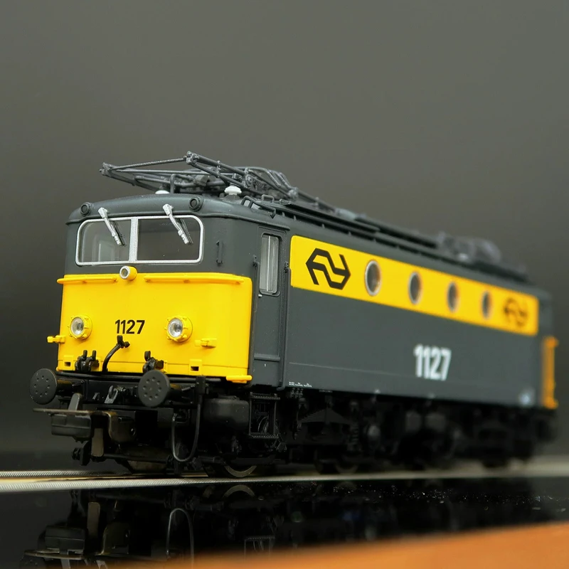 PIKO Train Model 1/87 HO Type Electric Locomotive Four Classic Digital Sound Effects 51954 RH1100 Electric Train Toy