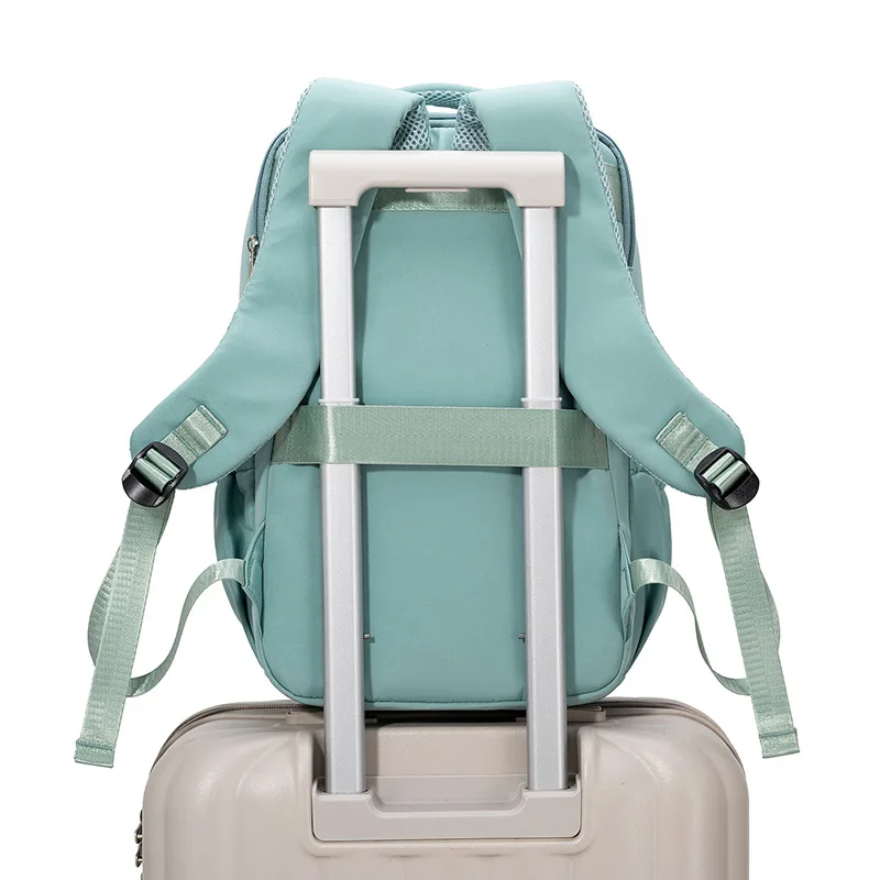 New lightweight travel backpack for women with a niche design, large capacity travel backpack, outdoor student backpack