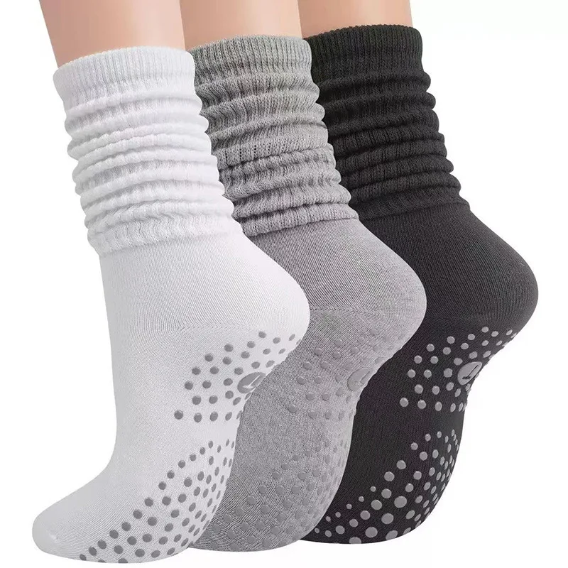 Women's Non-Slip Yoga & Pilates Mid-Calf Socks - Sweat-Absorbent and Versatile Fitness Grip Socks