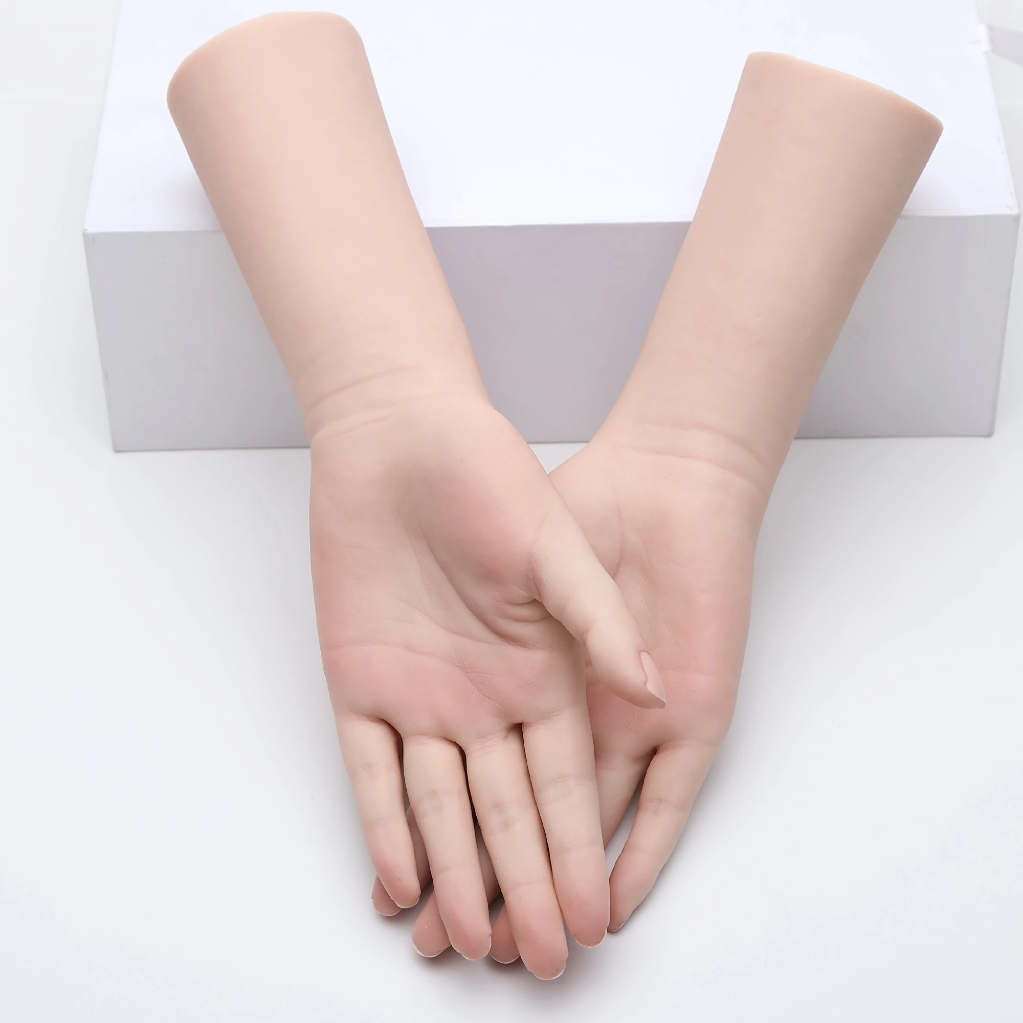 Silicone Manicure Hand Model Mannequin Female Finger Fake Nail Training Hand for DIY Art Salon Jewelry Display Zishine ZDWQ02