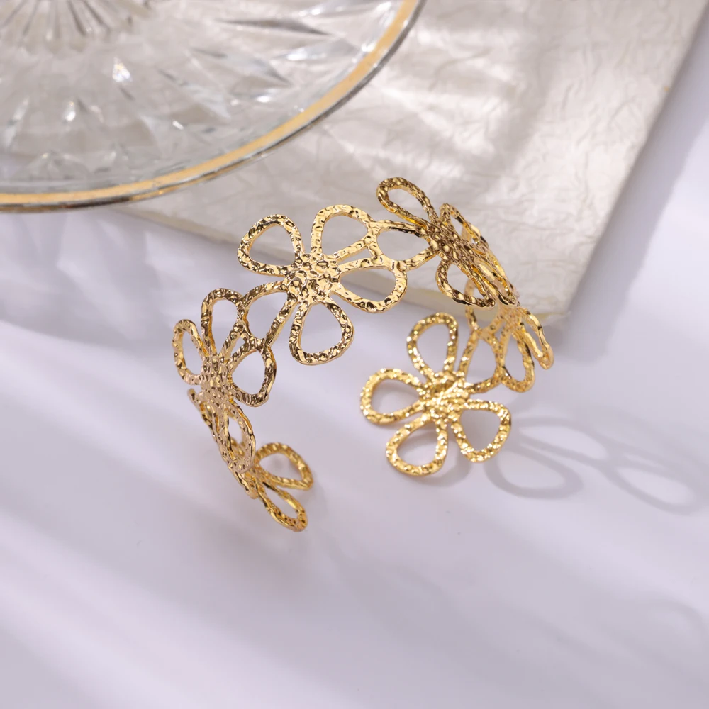 Gold Color Geometric Aesthetic Flower Leaf Bangle - Stainless Steel Bracelet