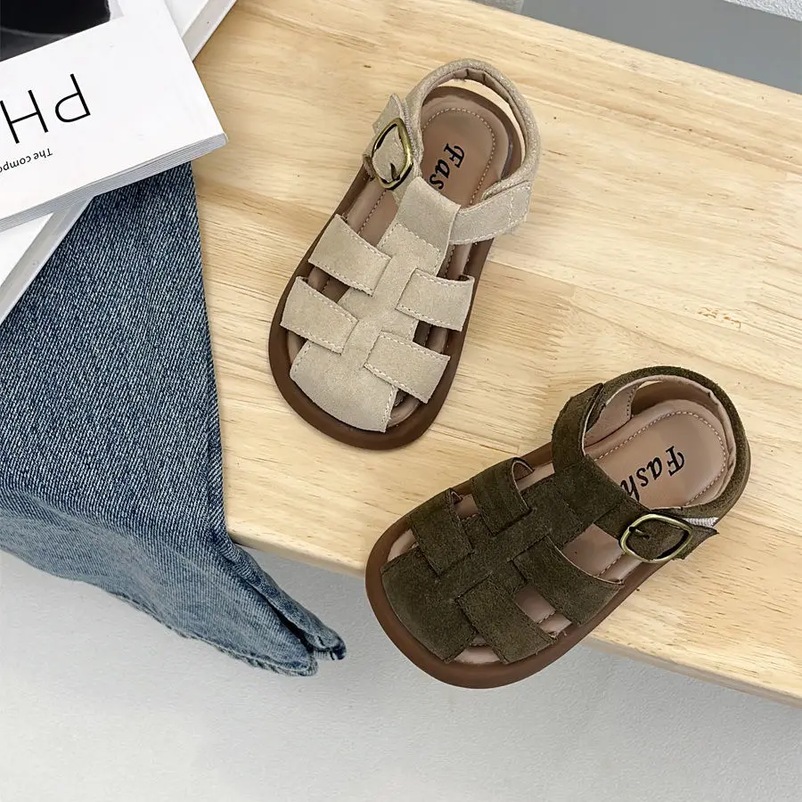 Children's Woven Hollowed Out Retro British Style Western Style Anti Slip Soft Sole Beach Sandals Boys Girls children sandals,kids sandals