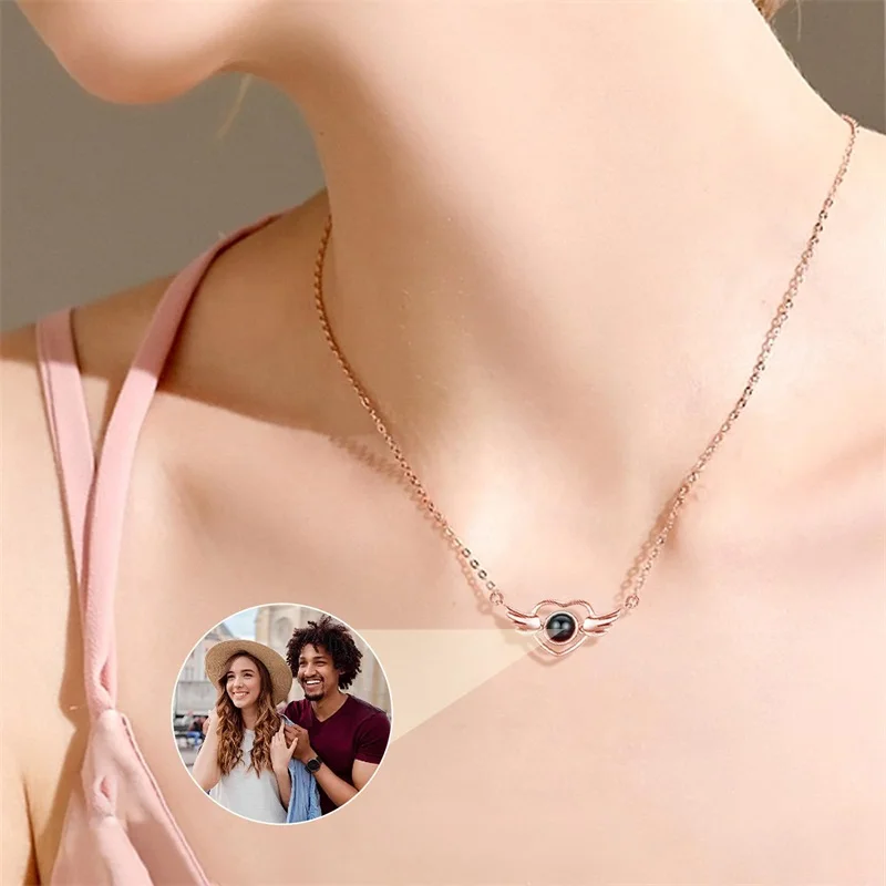 Glooraca Collana Personalizzata Con Foto A Proiezione Per Donne - Regalo Per Mamma, Fidanzata, Moglie