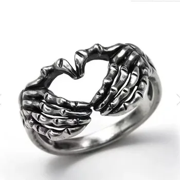 Nuovo anello da donna a forma di cuore con teschio retrò Moda uomo e donna Stile punk Anello con cuore con teschio hip-hop Regali per gioielli da festa 1