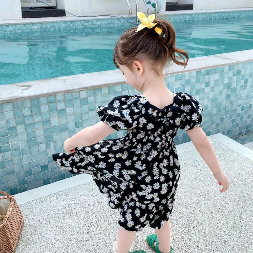 Fashion Square Collar Baby Girls Princess Dress Puff Sleeve Beach Vacation Summer Flower Dress Party Sweet Toddle Dress Holiday