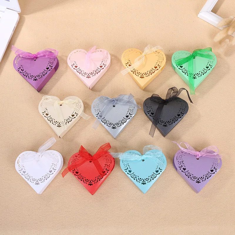 25Pcs/Pack Candy Box With Ribbon Love Heart Carton Hollowed For Guests