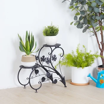 Rustproof Metal Plant Stand 1