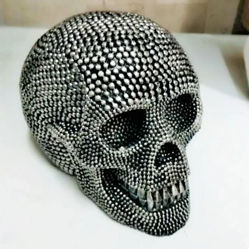 

BUF Silver/Gold Skull Statue Resin Crafts Decorative Ornaments Halloween Decoration Sculpture Home Decor Figurines