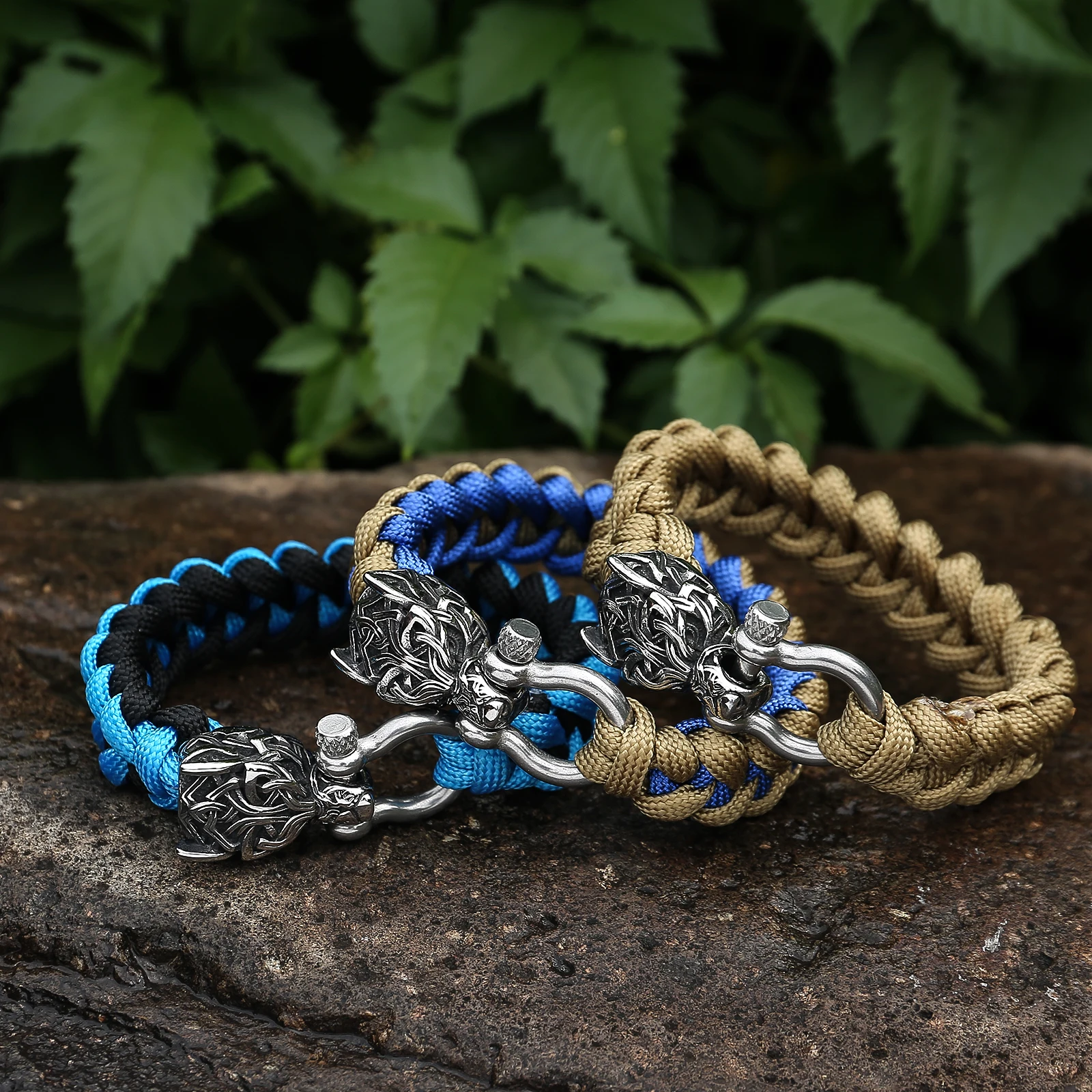 Handmade Paracord Wolf Head Bracelet Gift For Men