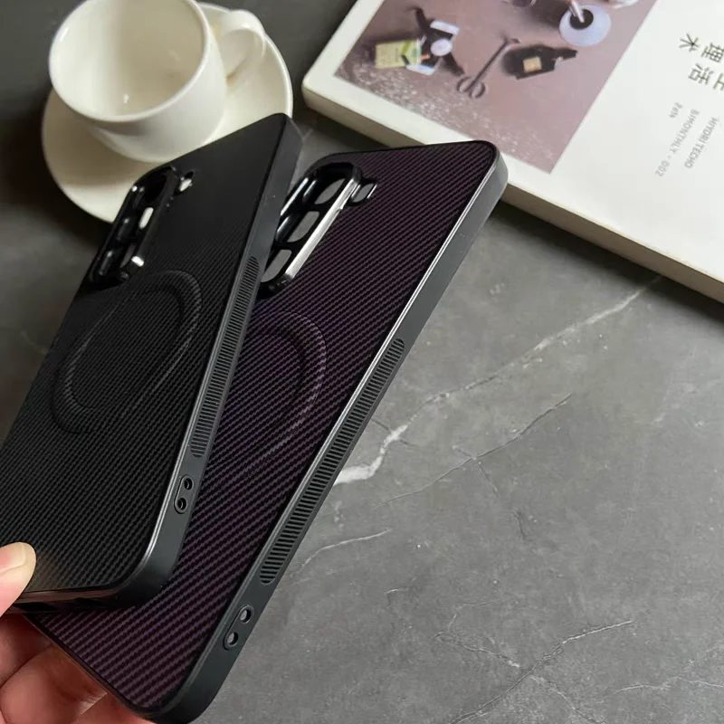 Luxury Carbon Fiber Magnetic Ultra-Thin Armor Phone Case