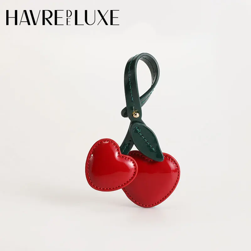 新品！チェリー バッグ チャーム Amazon.co.jp: 2025年 チェリーバッグチャーム コーチバッグ