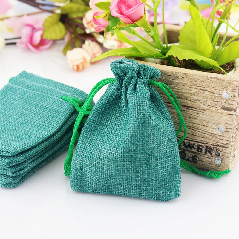 

High quality 100Pcs blue Natural Linen Jute Bags Jewelry Pouch Drawstring Bag for Wedding Christmas Gift Bags 7*9cm