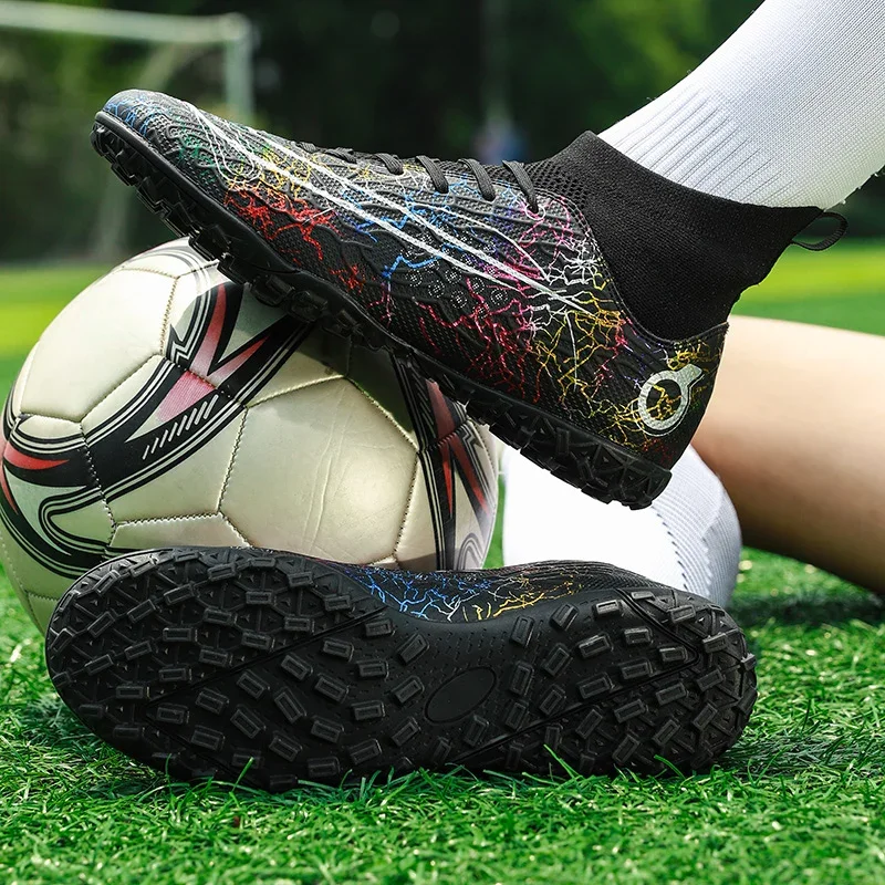 Quality Futsal American Football Boots Messi Ultra Light Soccer Shoes Non-slip Chuteira Campo Cleats Training Sneakers TF/AG PU football shoes
