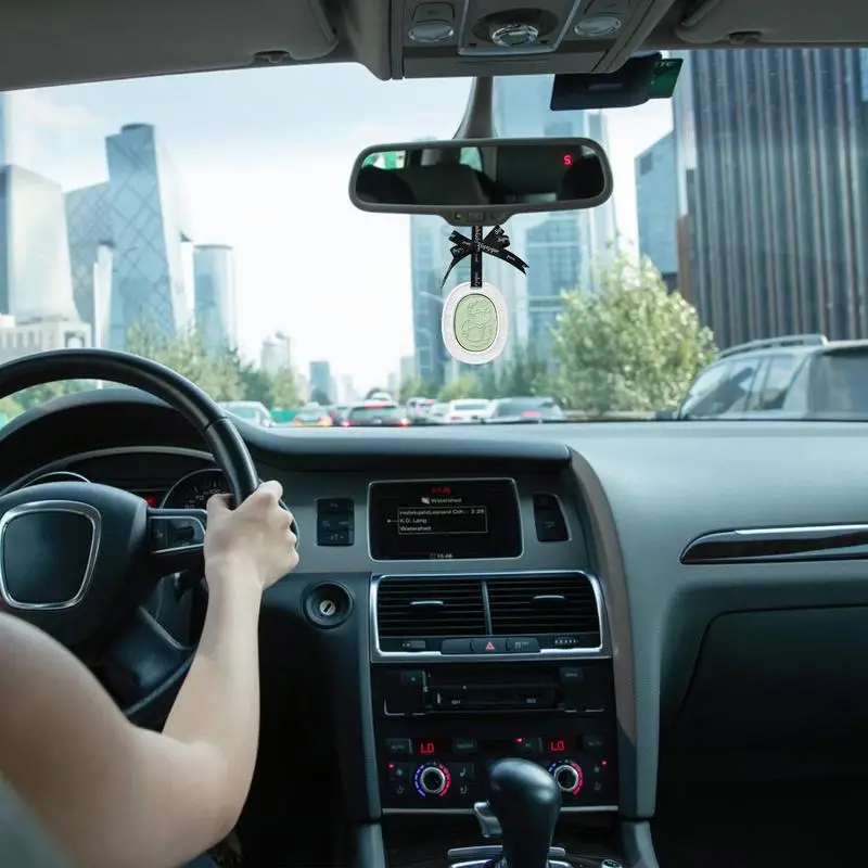 �ڵ��� ������ ���� ��� ���Ʈ, �Ʒθ� �׶��� ���, �ڵ��� ���, ���� ���