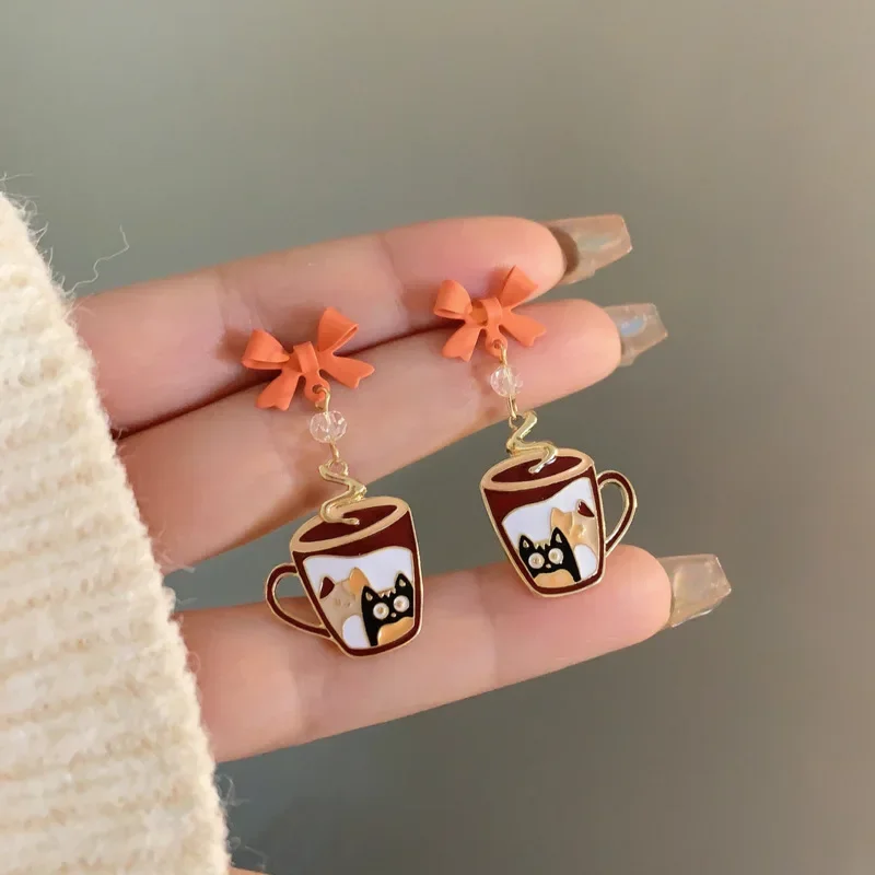 

S925 Needle Creative Cute Cartoon Funny Teacup Earrings Small Animal Cat on The Coffee Cup Drop Earrings for Women Brincos