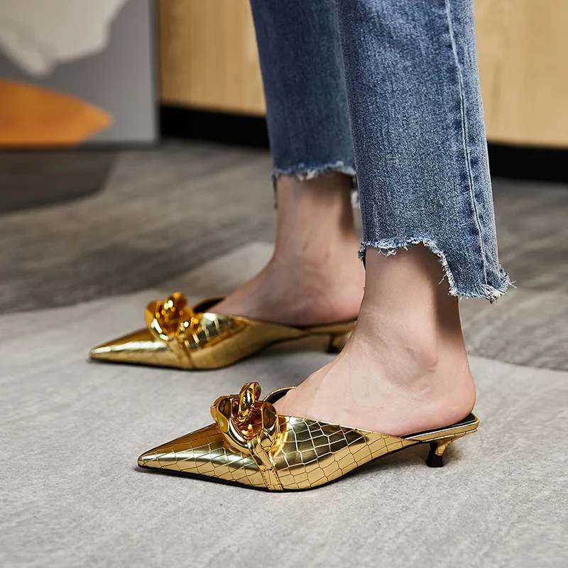 

Шлепанцы женские с низким острым носком, роскошные сланцы с заклепками, дизайнерский чехол из искусственной ткани, Искусственная резина, ботинки, лето 2023