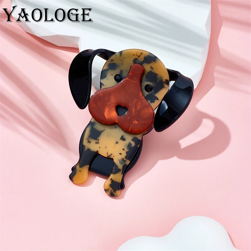 

YAOLOGE Acrylic Cartoon Brown Dog Brooches For Unisex Kids Pins Badge Accessories Cute New Trends Christmas Gifts Jewelry Брошь