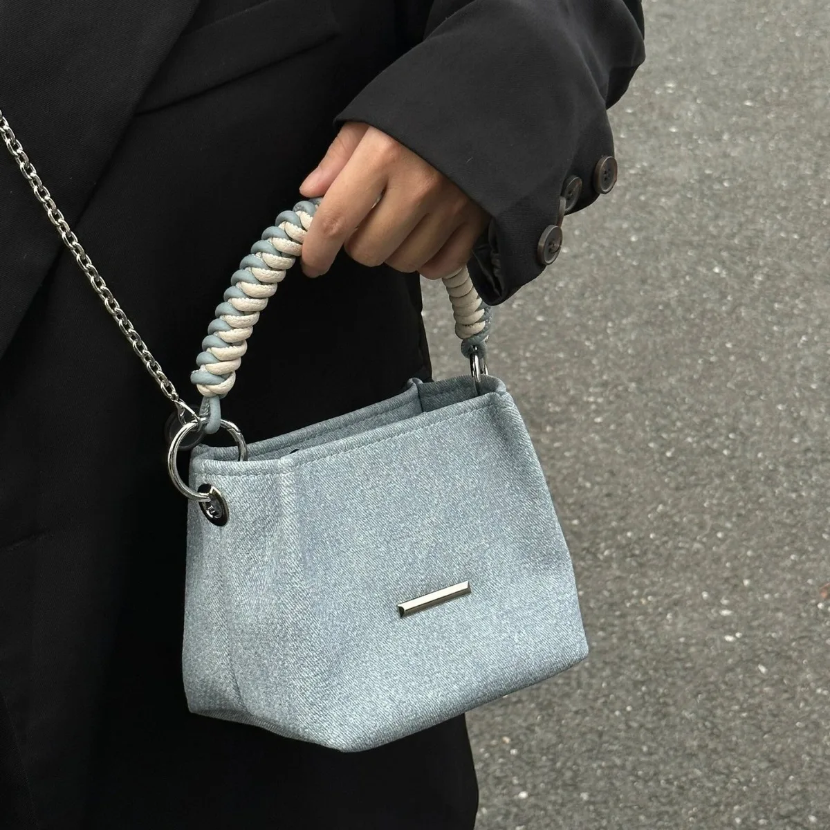 2025 New Korean Small Box Bag for Women - Denim Bucket Shoulder Bag with Chain, Stylish Commuter Messenger Purse