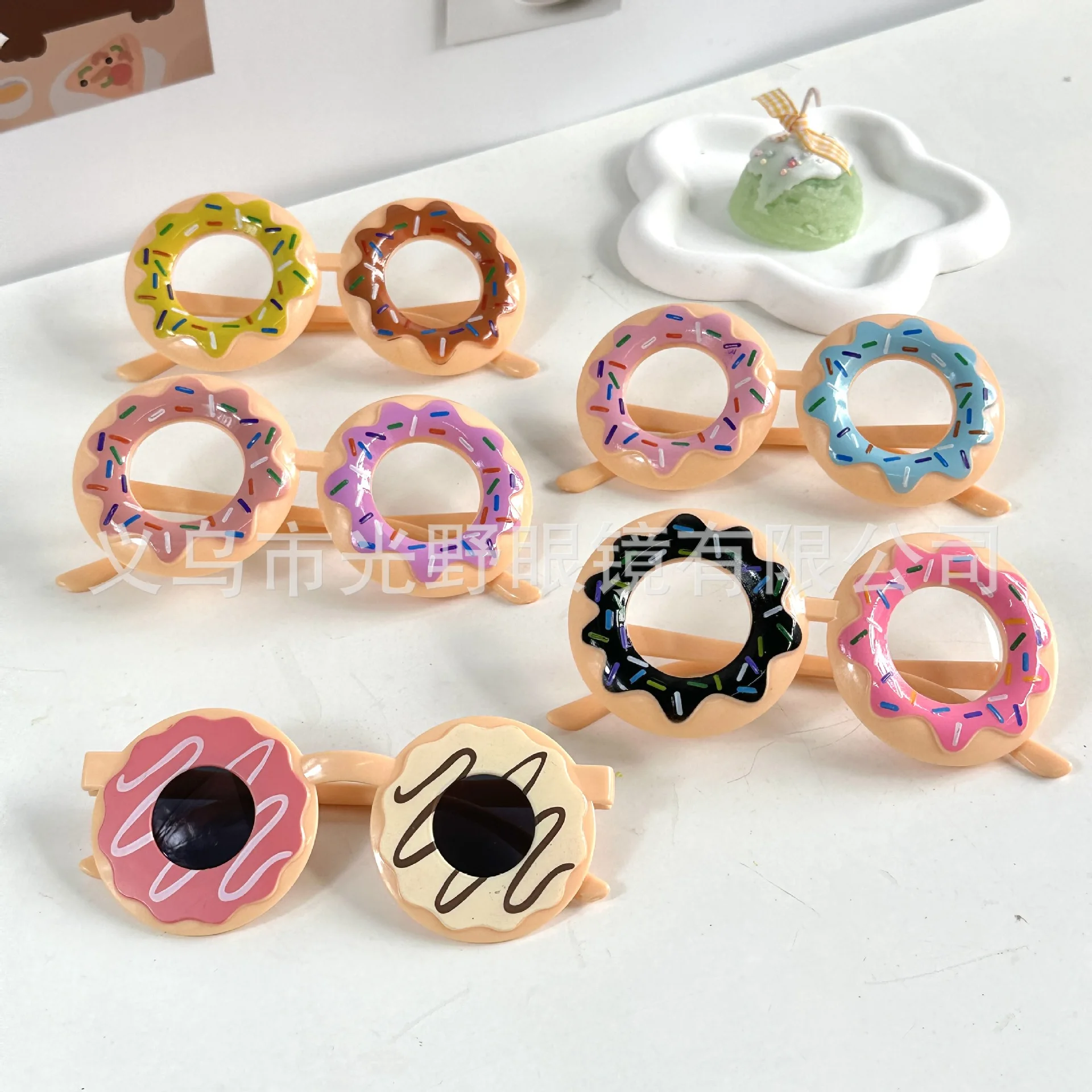 Funny Party Decorative Eyeglasses Plastic Gathering Picnic Photography Props